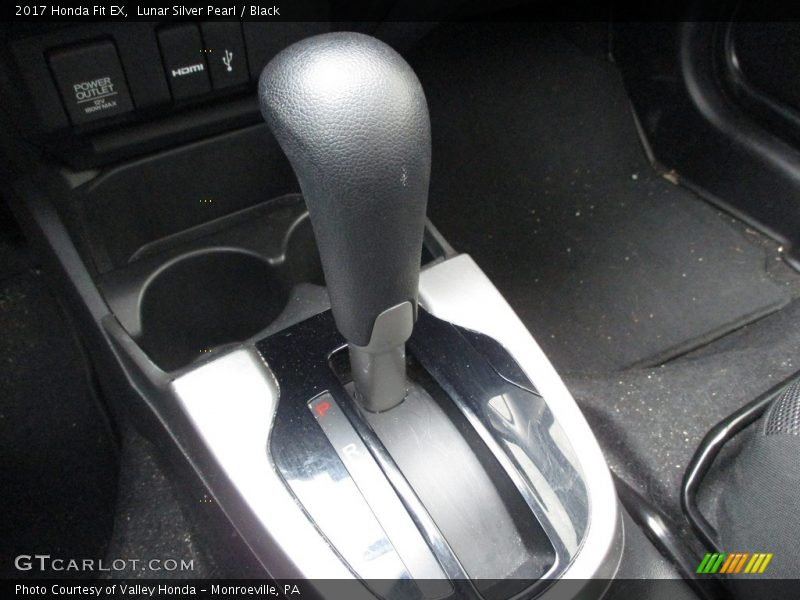 Lunar Silver Pearl / Black 2017 Honda Fit EX