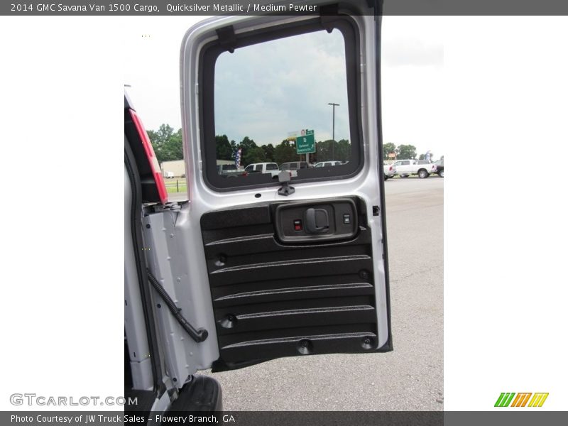 Quicksilver Metallic / Medium Pewter 2014 GMC Savana Van 1500 Cargo