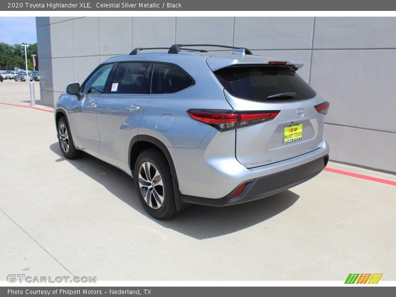 Celestial Silver Metallic / Black 2020 Toyota Highlander XLE
