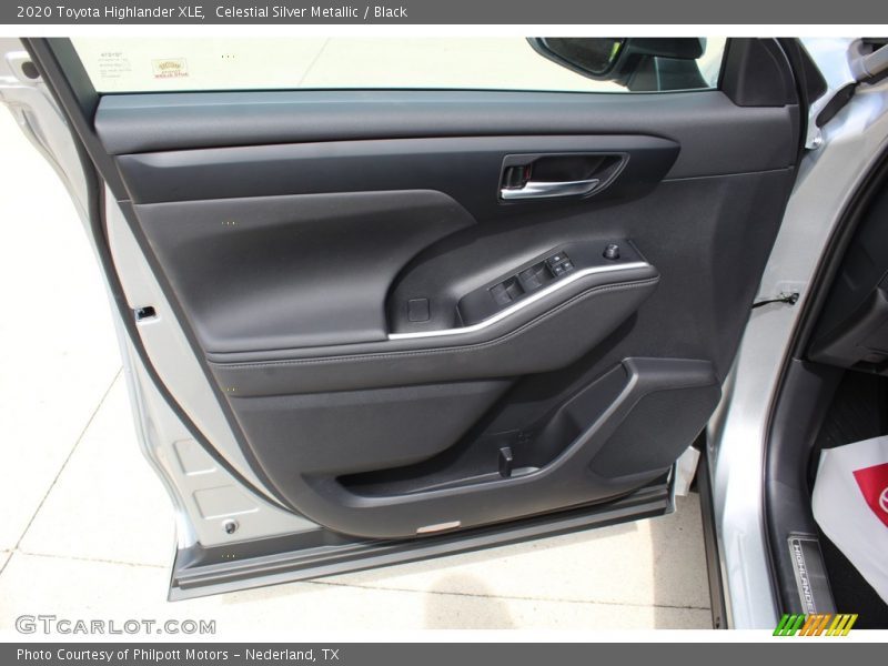 Celestial Silver Metallic / Black 2020 Toyota Highlander XLE