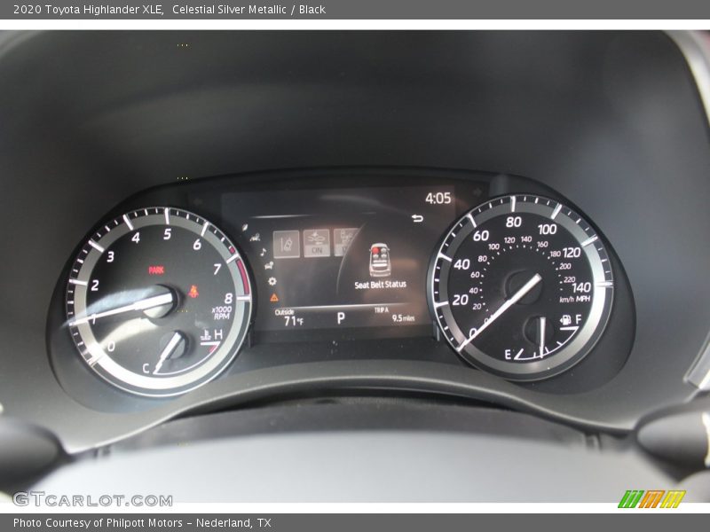 Celestial Silver Metallic / Black 2020 Toyota Highlander XLE