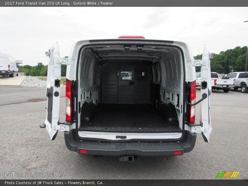  2017 Transit Van 250 LR Long Trunk