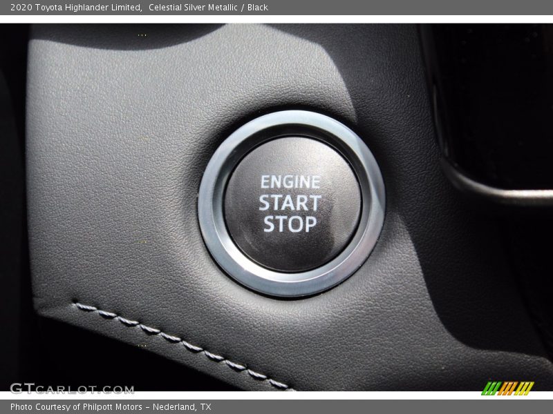 Celestial Silver Metallic / Black 2020 Toyota Highlander Limited