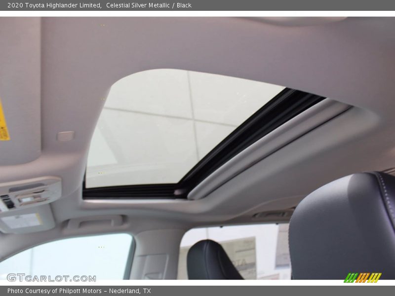 Celestial Silver Metallic / Black 2020 Toyota Highlander Limited