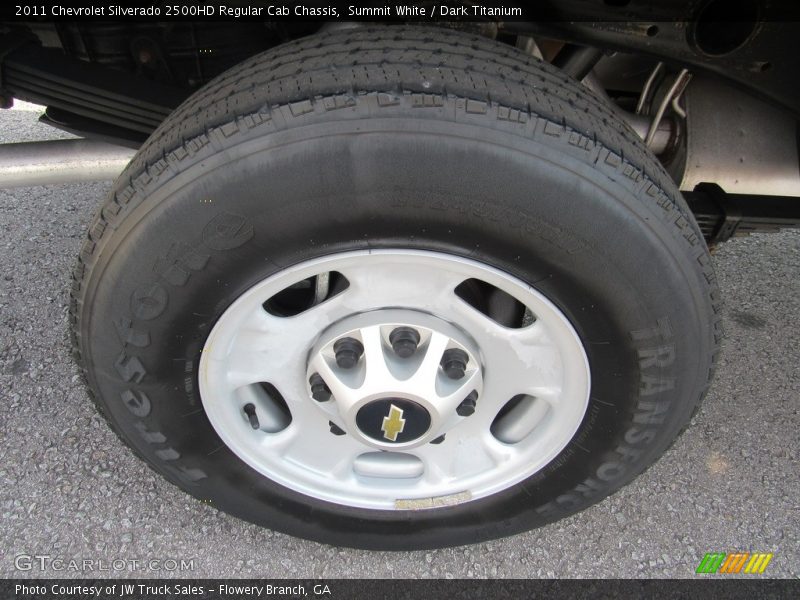 Summit White / Dark Titanium 2011 Chevrolet Silverado 2500HD Regular Cab Chassis
