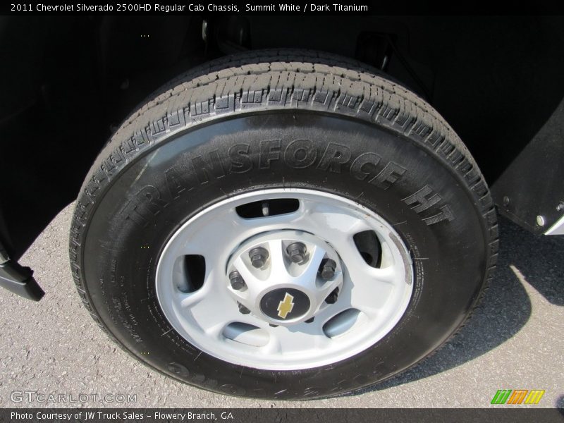 Summit White / Dark Titanium 2011 Chevrolet Silverado 2500HD Regular Cab Chassis