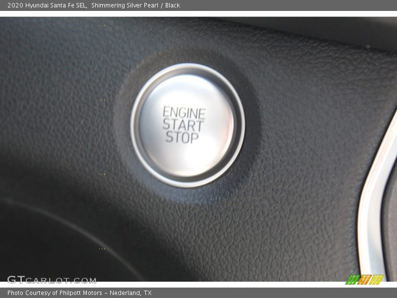 Shimmering Silver Pearl / Black 2020 Hyundai Santa Fe SEL