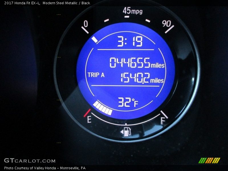 Modern Steel Metallic / Black 2017 Honda Fit EX-L