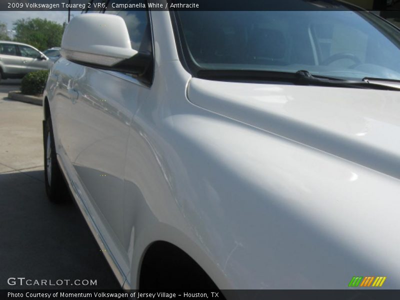 Campanella White / Anthracite 2009 Volkswagen Touareg 2 VR6