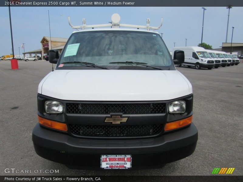 Summit White / Medium Pewter 2016 Chevrolet Express 2500 Cargo WT