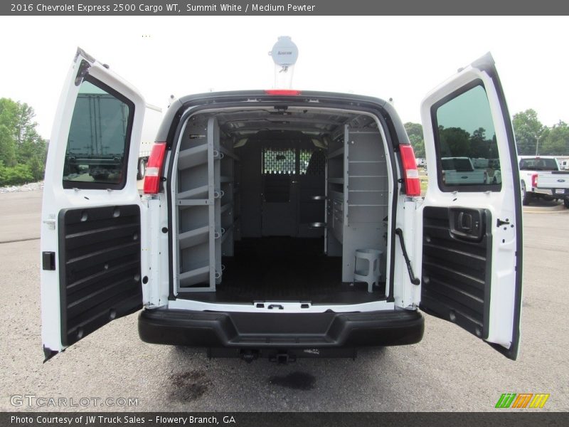 Summit White / Medium Pewter 2016 Chevrolet Express 2500 Cargo WT