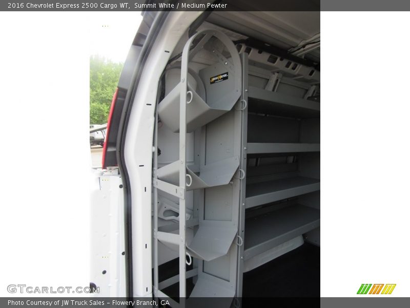 Summit White / Medium Pewter 2016 Chevrolet Express 2500 Cargo WT