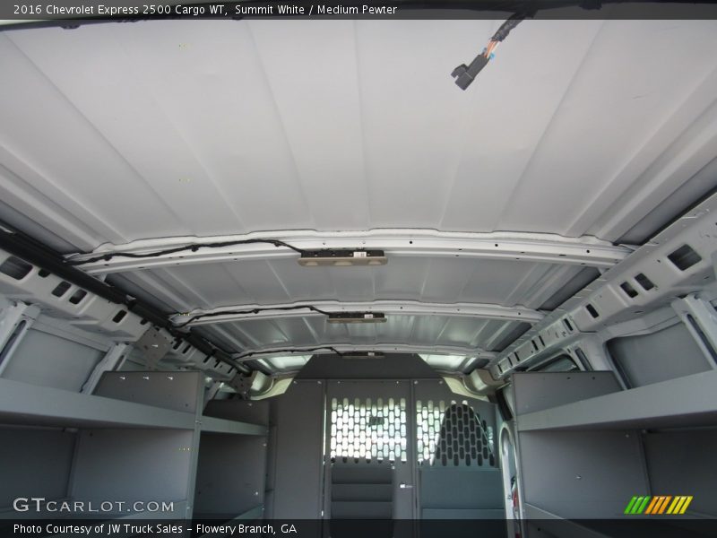 Summit White / Medium Pewter 2016 Chevrolet Express 2500 Cargo WT