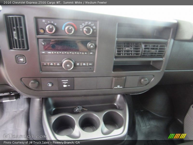 Summit White / Medium Pewter 2016 Chevrolet Express 2500 Cargo WT