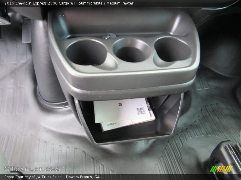 Summit White / Medium Pewter 2016 Chevrolet Express 2500 Cargo WT