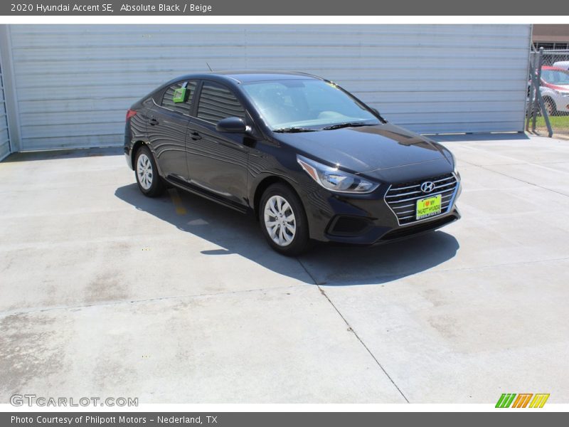 Absolute Black / Beige 2020 Hyundai Accent SE