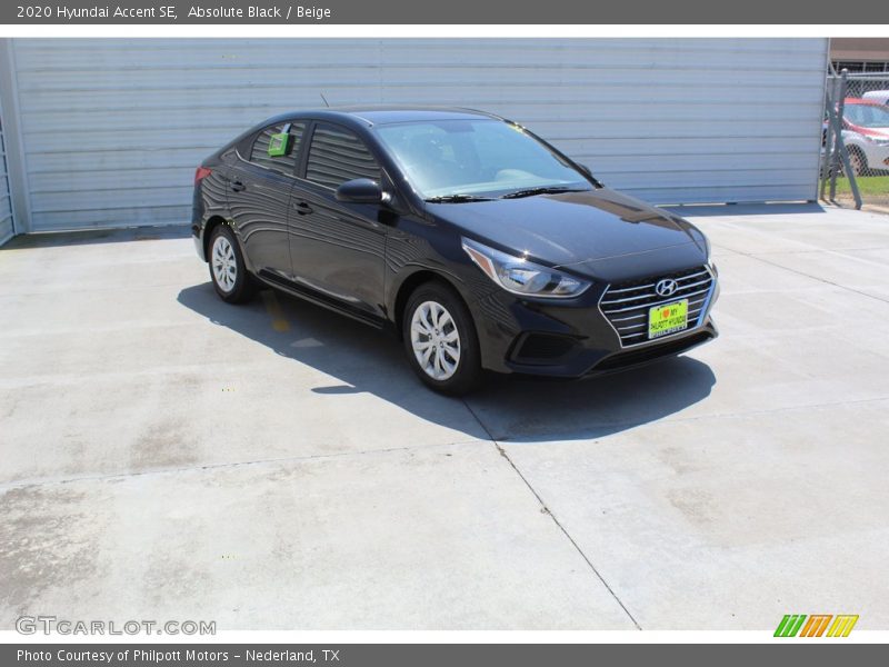 Absolute Black / Beige 2020 Hyundai Accent SE