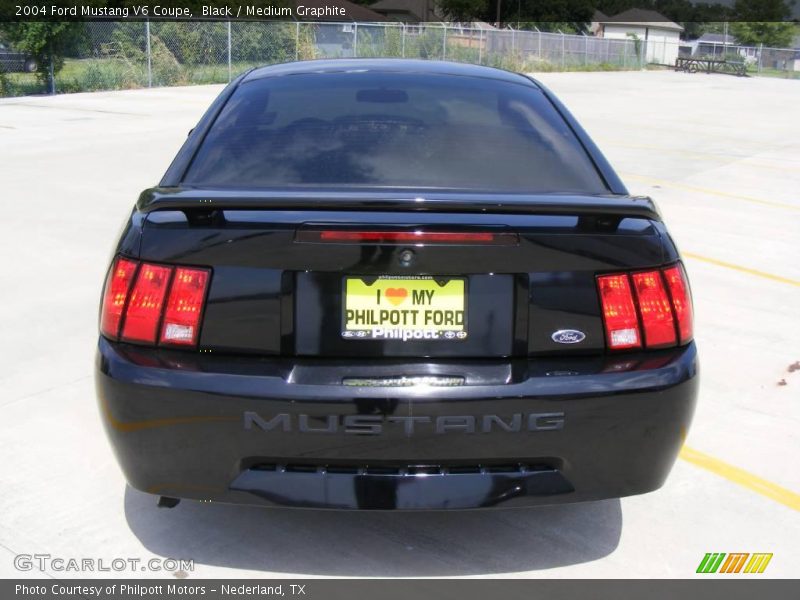 Black / Medium Graphite 2004 Ford Mustang V6 Coupe