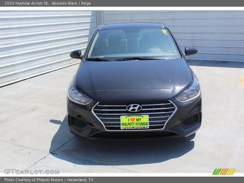 Absolute Black / Beige 2020 Hyundai Accent SE