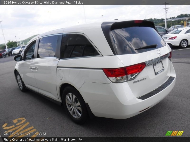 White Diamond Pearl / Beige 2016 Honda Odyssey EX-L