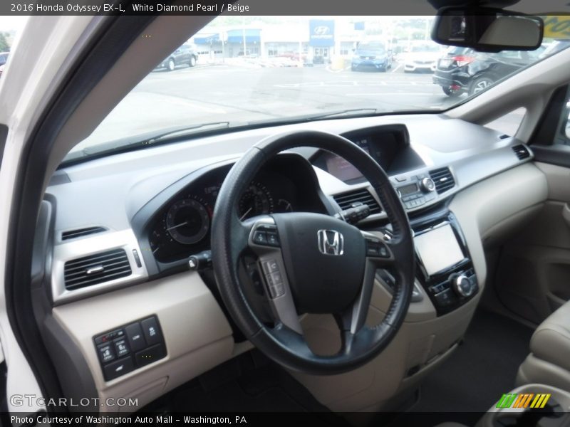 White Diamond Pearl / Beige 2016 Honda Odyssey EX-L