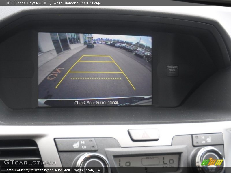 White Diamond Pearl / Beige 2016 Honda Odyssey EX-L