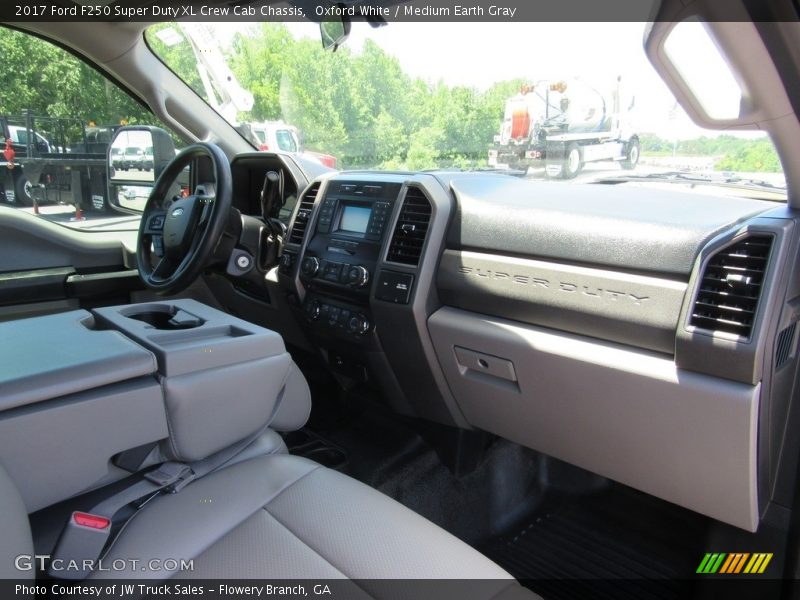 Dashboard of 2017 F250 Super Duty XL Crew Cab Chassis