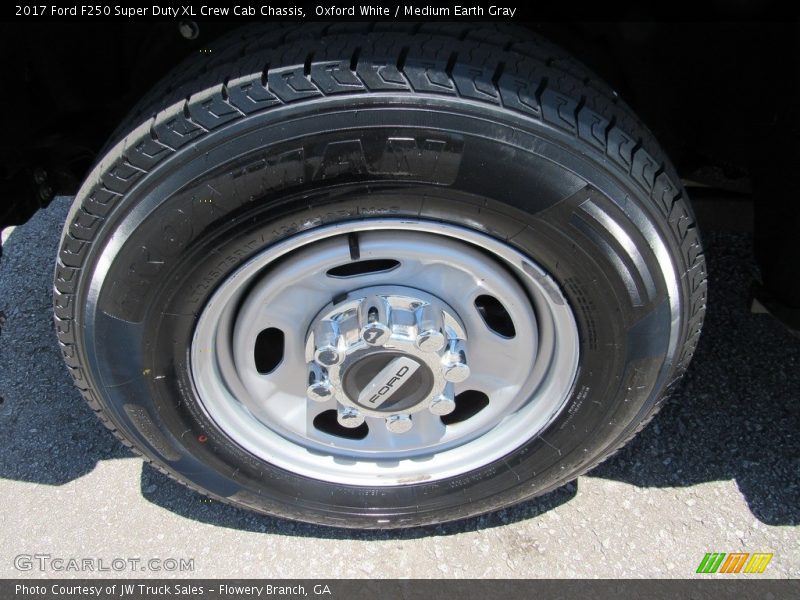  2017 F250 Super Duty XL Crew Cab Chassis Wheel