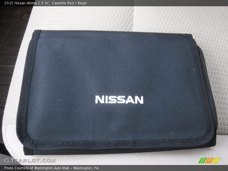 Cayenne Red / Beige 2015 Nissan Altima 2.5 SV