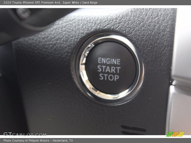 Super White / Sand Beige 2020 Toyota 4Runner SR5 Premium 4x4