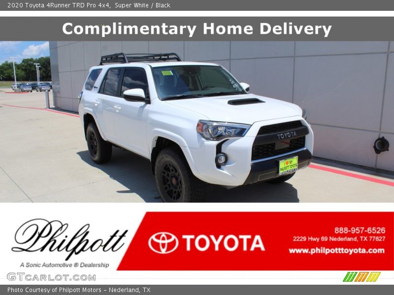 Super White / Black 2020 Toyota 4Runner TRD Pro 4x4