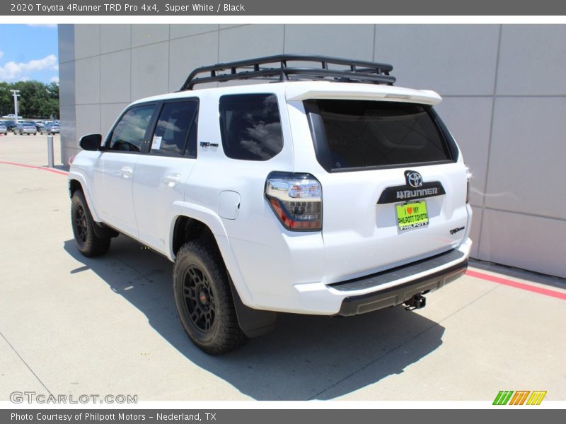 Super White / Black 2020 Toyota 4Runner TRD Pro 4x4