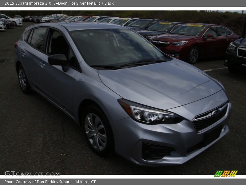 Ice Silver Metallic / Black 2019 Subaru Impreza 2.0i 5-Door