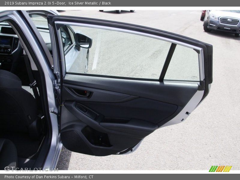 Ice Silver Metallic / Black 2019 Subaru Impreza 2.0i 5-Door