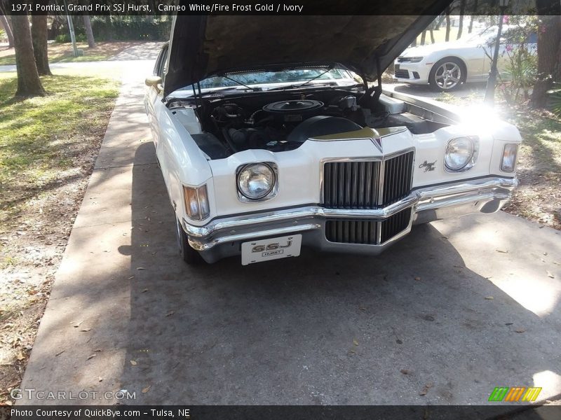 Cameo White/Fire Frost Gold / Ivory 1971 Pontiac Grand Prix SSJ Hurst