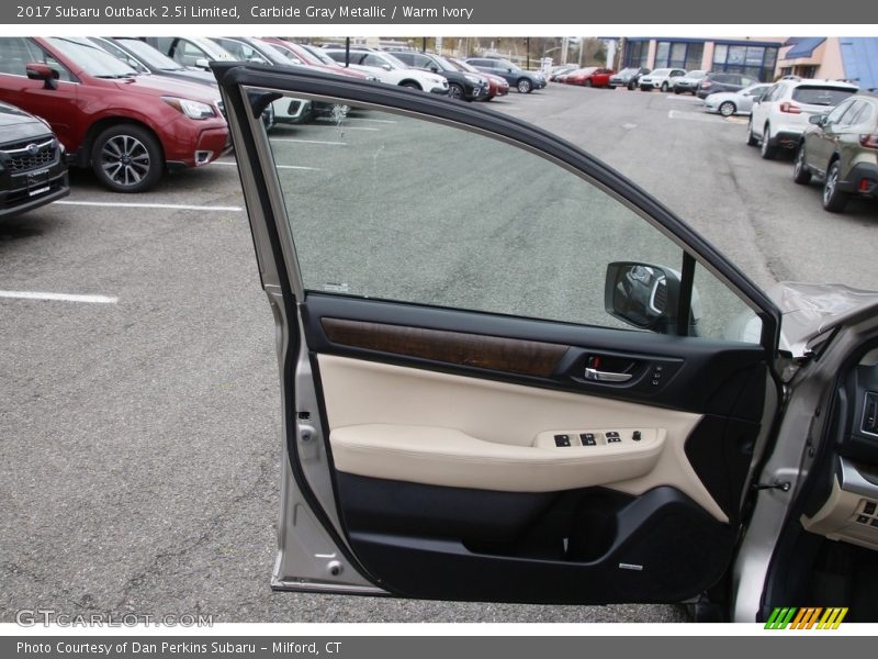 Carbide Gray Metallic / Warm Ivory 2017 Subaru Outback 2.5i Limited