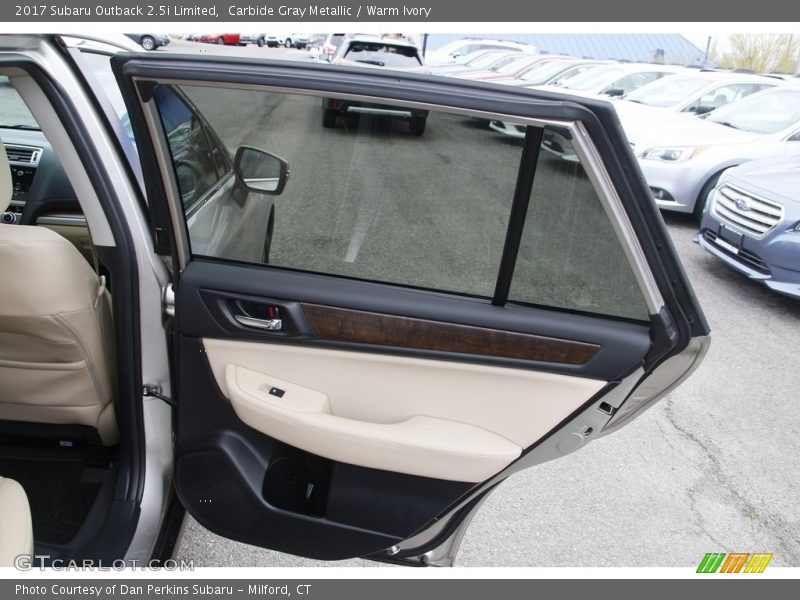 Carbide Gray Metallic / Warm Ivory 2017 Subaru Outback 2.5i Limited
