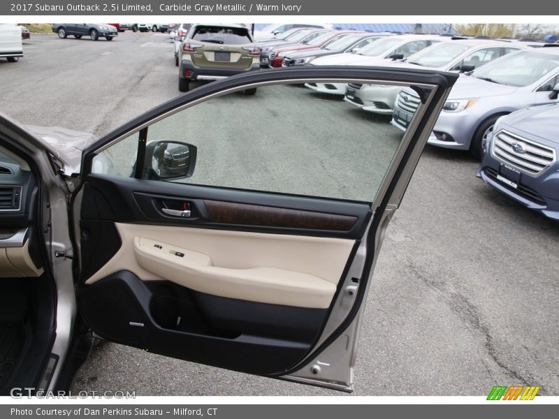 Carbide Gray Metallic / Warm Ivory 2017 Subaru Outback 2.5i Limited