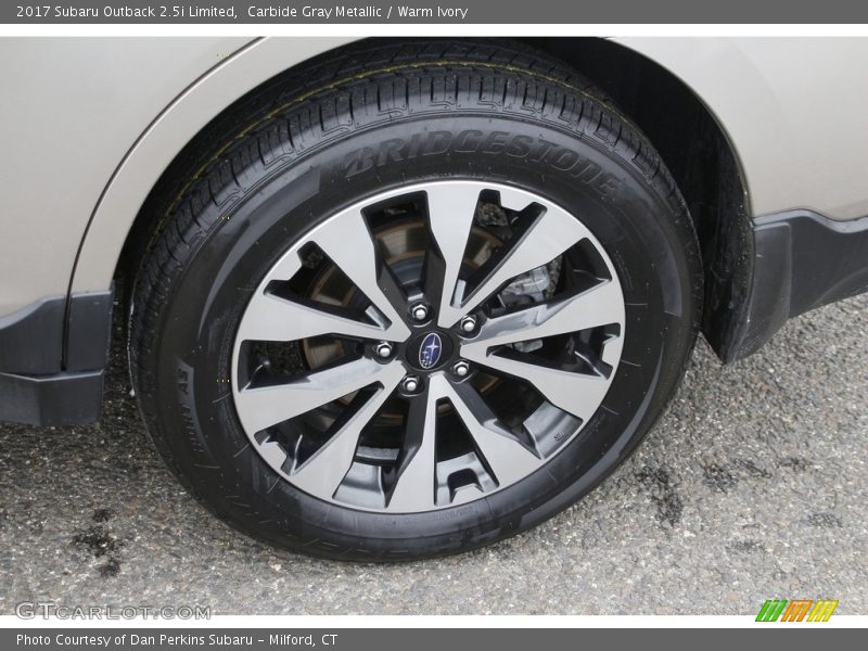 Carbide Gray Metallic / Warm Ivory 2017 Subaru Outback 2.5i Limited