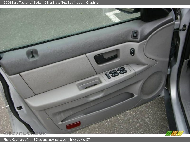 Silver Frost Metallic / Medium Graphite 2004 Ford Taurus LX Sedan