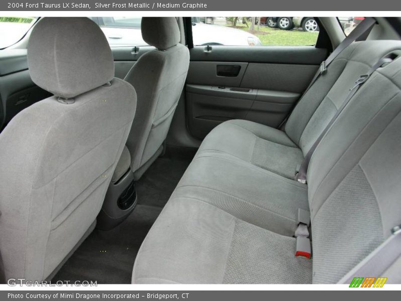 Silver Frost Metallic / Medium Graphite 2004 Ford Taurus LX Sedan