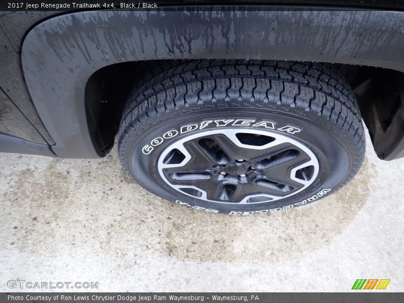 Black / Black 2017 Jeep Renegade Trailhawk 4x4