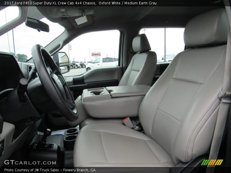Oxford White / Medium Earth Gray 2017 Ford F450 Super Duty XL Crew Cab 4x4 Chassis