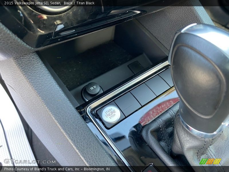 Black / Titan Black 2015 Volkswagen Jetta SEL Sedan