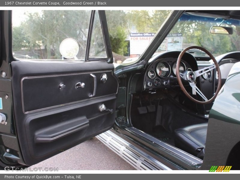 Goodwood Green / Black 1967 Chevrolet Corvette Coupe