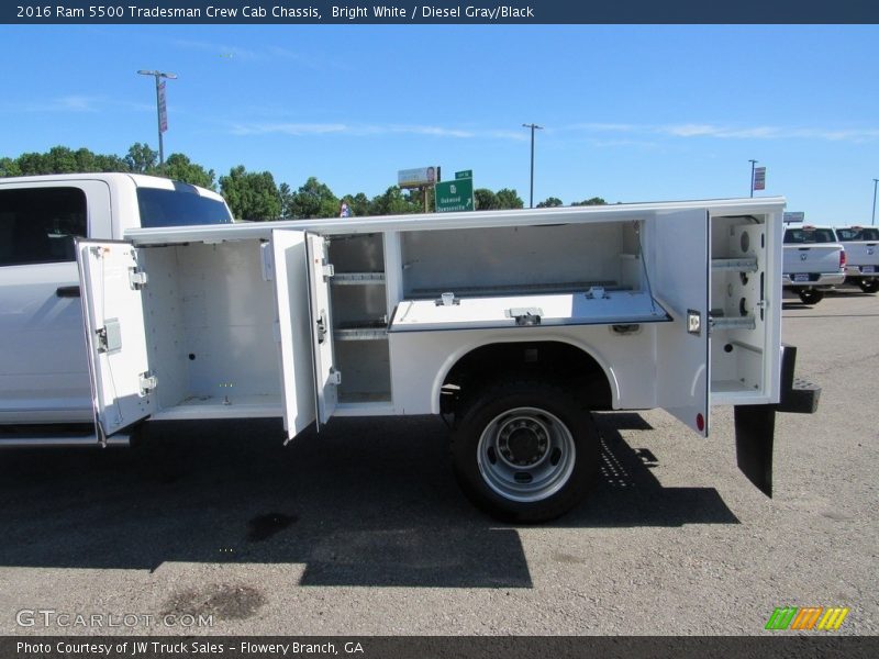 Bright White / Diesel Gray/Black 2016 Ram 5500 Tradesman Crew Cab Chassis