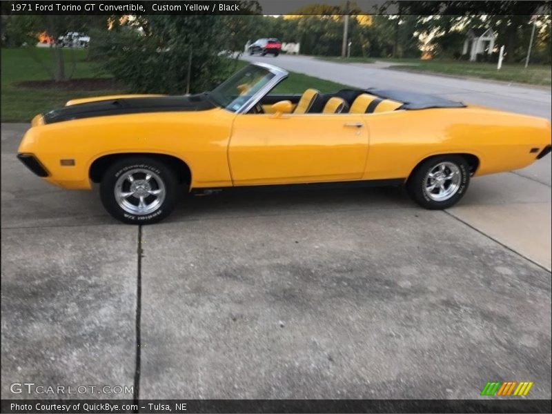 Custom Yellow / Black 1971 Ford Torino GT Convertible