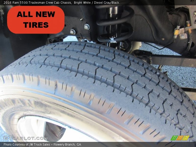 Bright White / Diesel Gray/Black 2016 Ram 5500 Tradesman Crew Cab Chassis