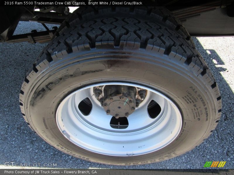 2016 5500 Tradesman Crew Cab Chassis Wheel