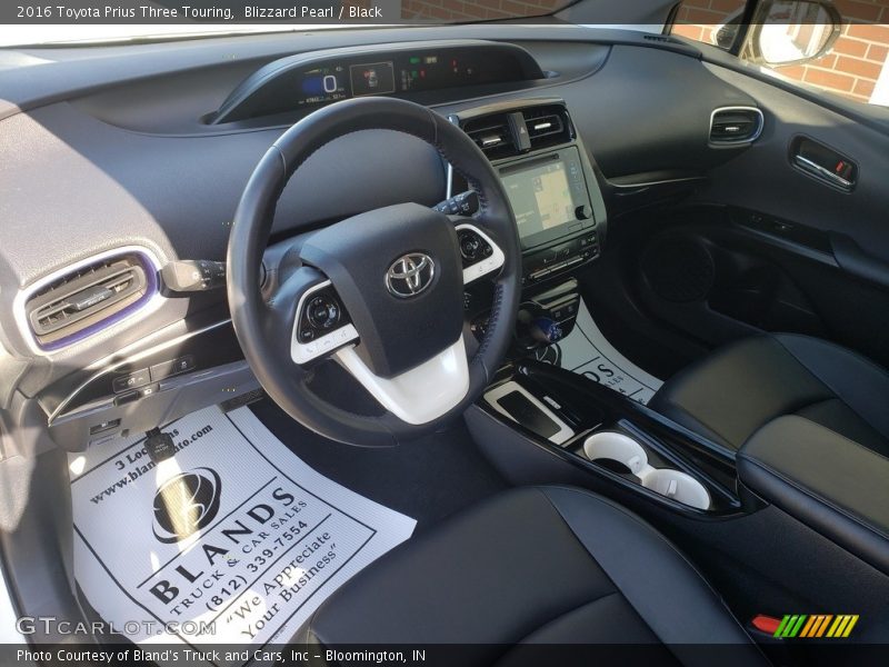 Blizzard Pearl / Black 2016 Toyota Prius Three Touring